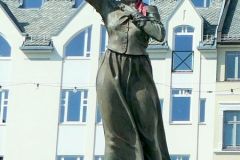 Møre og Romsdal - Ålesund - Kiperviktorget - Skulptur - Mot havet (Kirsten Kokkin, 1989)