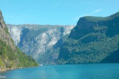 Sogn og Fjordane - Aurland - Nærøyfjorden - Ferjesambandet Kaupanger-Gudvangen