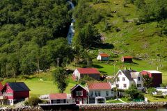 Sogn og Fjordane - Aurland - Nærøyfjorden - Ferjesambandet Kaupanger-Gudvangen