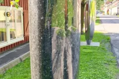 Viken - Bærum - Bærums verk - Skulptur - Svart megalitt (Geir Stormoen)