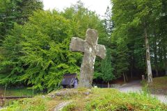 Hordaland - Bergen - Fantoft stavkirke - Steinkors fra Tjora