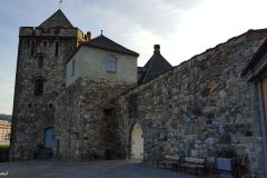 Hordaland - Bergen - Bergenhus festning - Rosenkrantztårnet og portvakten