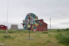 Troms og Finnmark - Berlevåg - Sentrum - Berlevåg havnemuseum - Skulptur - Plastkveita (Eirik Audunson Skaar, 2018)
