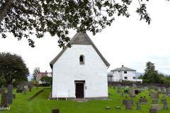 Hordaland - Bømlo - Moster gamle steinkirke