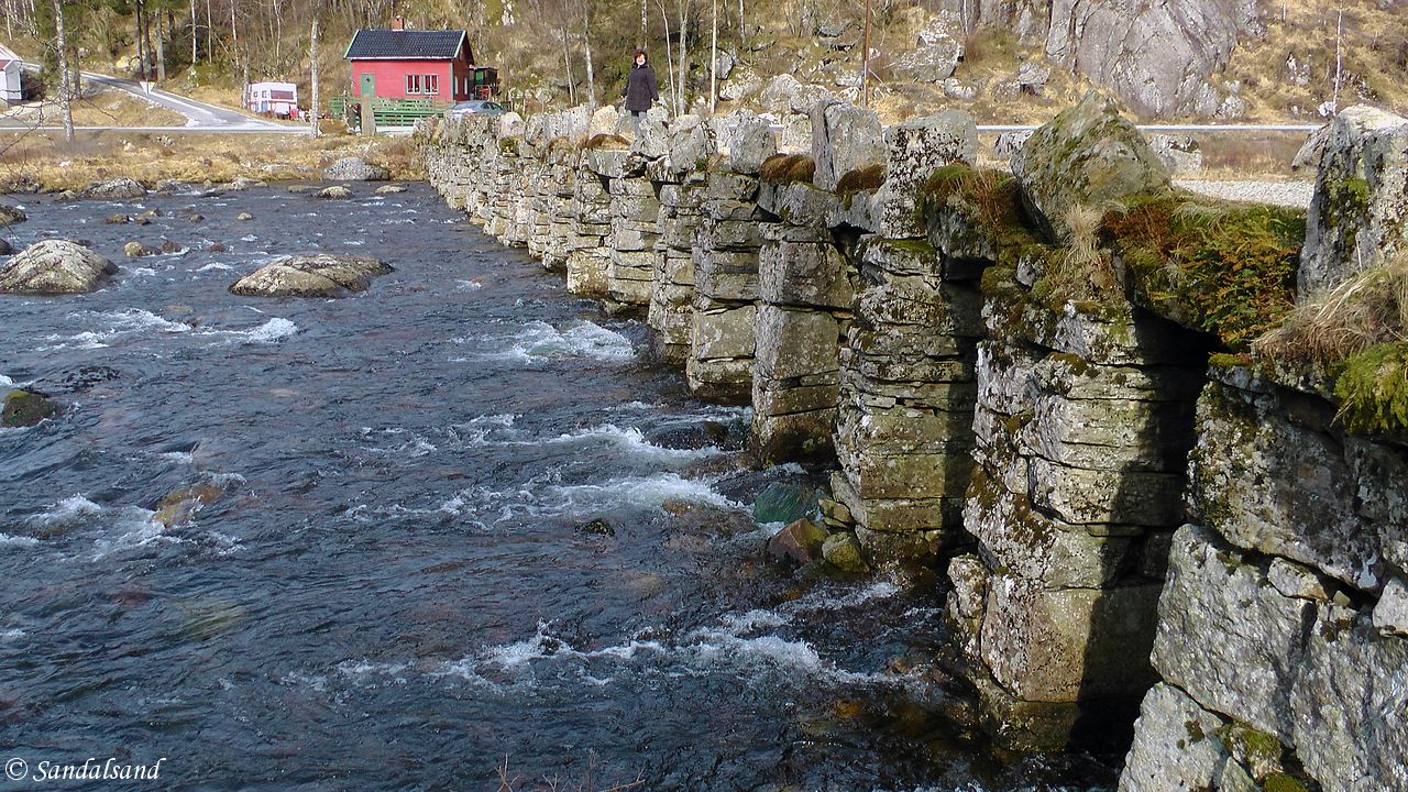 Rogaland - Eigersund - Gyadalen - Terland klopp steinbro