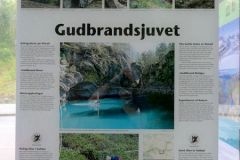 Møre og Romsdal - Fjord - Fv63 - Valldalsvegen - Gudbrandsjuvet