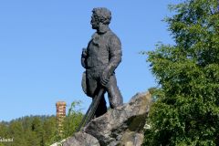 Innlandet - Folldal - Folldal gruver - Skulptur - Gruvearbeideren (Kjell Grette Christensen, 1989)