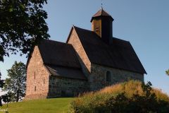 Innlandet - Gran - Tingelstad Gamle kirke - Steinkirke