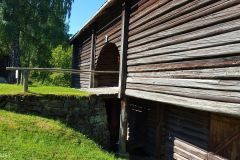 Innlandet - Gran - Hadeland folkemuseum - Låve fra Bjørge