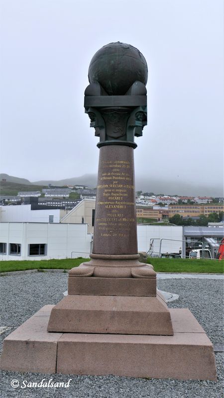 Troms og Finnmark - Hammerfest - Meridianstøtten (Verdensarvsted)