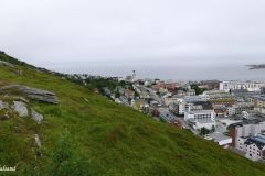 Troms og Finnmark - Hammerfest - Salen - Utsikt mot byen