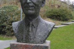 Rogaland - Haugesund - Skulptur - Sjur Lothe (Biblioteket)