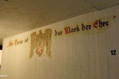 Agder - Kristiansand - Møvik Fort - Kanonmuseet - Teksten lyder "Lojalitet er et tegn på ære", et vanlig motto for Wehrmacht