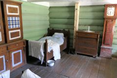 Agder - Kristiansand - Kristiansand museum (Kongsgård) - Setesdalstunet - Nystue fra Trydal