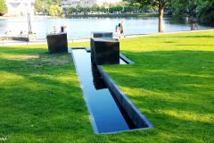 Rogaland - Stavanger - Skulptur - Been, ved Breiavatnet - Byparken