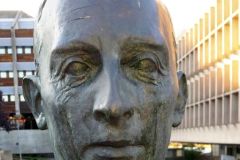 Rogaland - Stavanger - Skulptur - Børge Olsen-Hagen, ved rådhuset
