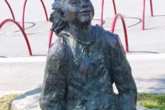 Rogaland - Stavanger - Skulptur - Maren, ved Kampen skole