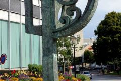 Rogaland - Stavanger - Skulptur - Soltre, på Domkirkeplassen