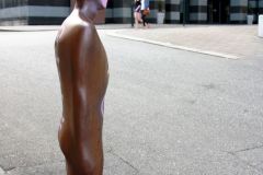 Rogaland - Stavanger - Jens Zetlitz gate - Skulptur - Broken Column 11 (Antony Gormley, 2003)