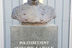 Innlandet - Lillehammer - Skulptur - Sigvard Larsen (Nina Sundbye)