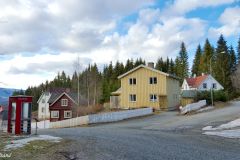 Innlandet - Lillehammer - Maihaugen - Boligfeltet med telefonkiosk (vernet)