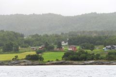Troms og Finnmark - Lyngen - Fv91 - Utsikt fra ferja til Olderdalen
