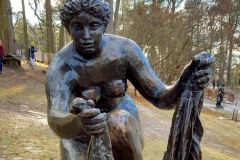 Oslo - Ekebergparken - Skulptur - La Grande Laveuse (Pierre-Auguste Renoir)