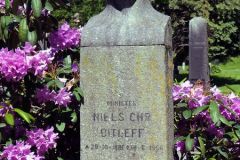 Oslo - Vår Frelsers gravlund - Æreslunden - Nils Chr. Ditleff