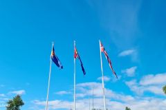 Troms og Finnmark - Porsanger - Lakselv - Kvensk, samisk og norsk flagg