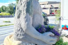 Troms og Finnmark - Porsanger - Lakselv - Torget - Skulptur - Troll