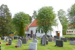 Buskerud - Ringerike - Haug kirke