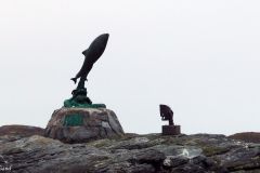 Nordland - Røst - Trettskjæret (Sandrigoøya) - Skulpturen Spranget