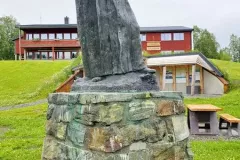 Trøndelag - Røyrvik - Skulptur - Prost Hans Peter Schnitler Krag (Per Palle Storm, 1976)