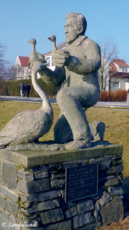 Rogaland - Sandnes - Stokkalandsvatnet - Ganddal - Skulptur av Harald Herredsvela