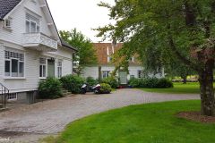 Rogaland - Sandnes - Skeianetunet - Presteboligen og Sandvedhuset