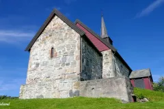 Møre og Romsdal - Smøla - Edøy - Edøy gamle steinkirke