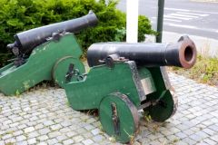 Rogaland - Stavanger - Kanoner ved brannstasjonen