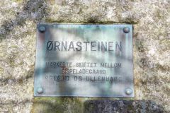 Rogaland - Stavanger - Ørnastein flyttblokk i Solåsveien 8