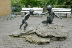 Rogaland - Time - Bryne - Skulptur - Søstre (Marit Wiklund)