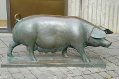 Rogaland - Time - Bryne - Skulptur - Gris (Skule Waksvik)