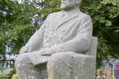 Rogaland - Time - Bryne - Skulptur - Sven Aarrestad, ved rådhuset (Ståle Kyllingstad)