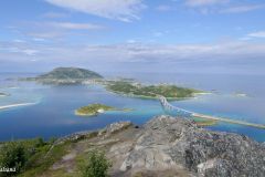 Troms og Finnmark - Tromsø - Brensholmen - Ørnfløy - Utsikt mot Sommarøy