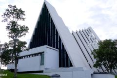 Troms og Finnmark - Tromsø - Tromsdalen kirke (Ishavskatedralen)