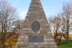 Trøndelag - Trondheim - Erkebispegården - Monument over Jørgen Bjelke