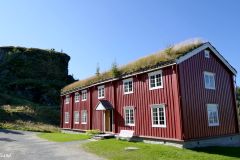 Trøndelag - Trondheim - Trøndelag Folkemuseum (Sverresborg) - Borgen - Bygda - Lån fra Kjelden og Borgen bakenfor