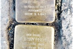 Trøndelag - Trondheim - Innherredsveien 27 - Snublestein - Dina Sofie Fischer og Eva Jenny Fischer