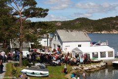 Rogaland - Tysvær - Borgøy - Sjøhuset til Roald og mye folk på Borgøydagen