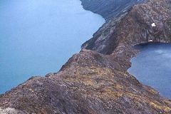 Innlandet - Vågå - Jotunheimen - Postkortbildet av Besseggen med Gjende og Bessvatn