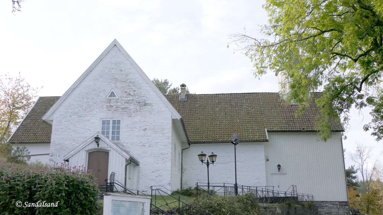 Agder - Lillesand - Høvåg steinkirke