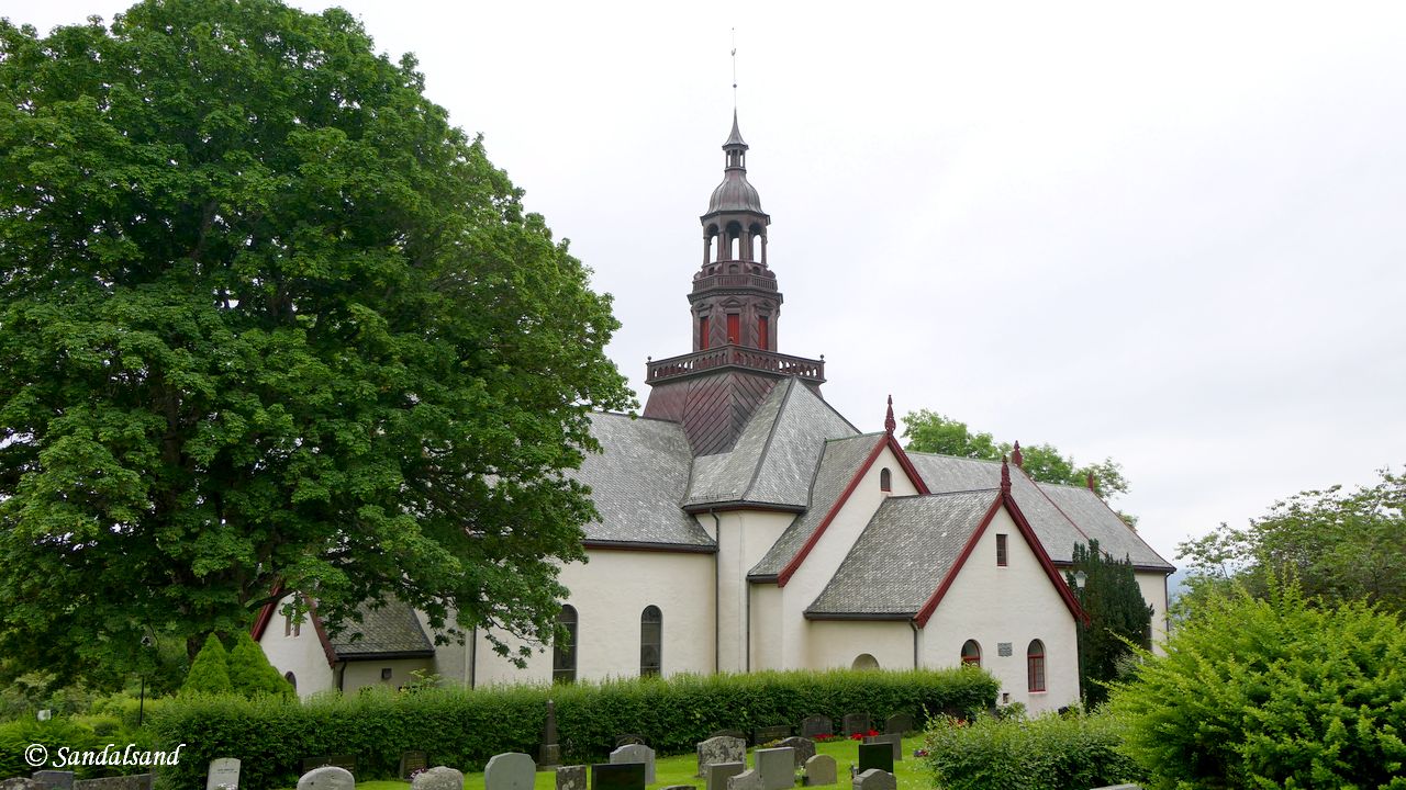 Møre og Romsdal - Ålesund - Borgund steinkirke